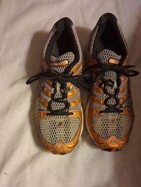 Asics  GEL Mesh Running Shoes in Orange and Gray Size 11